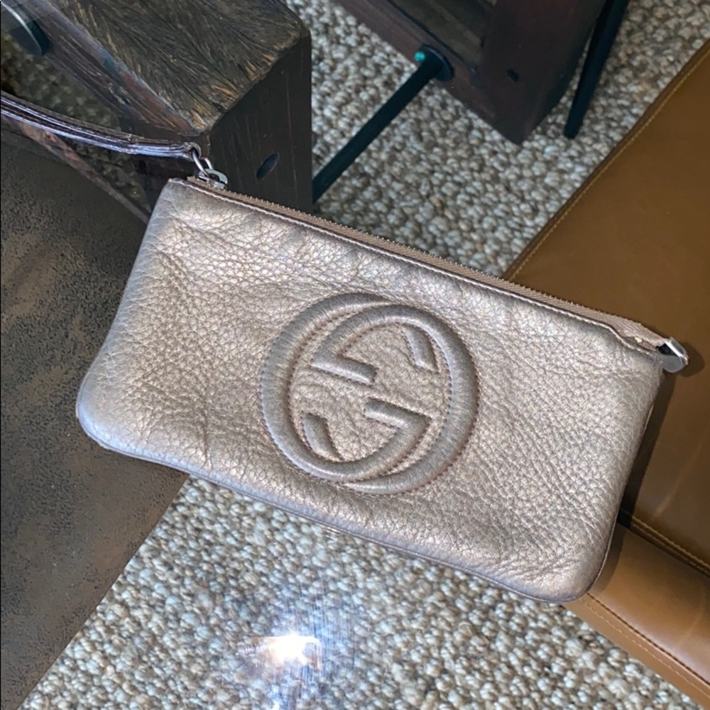 Gucci wristlet
